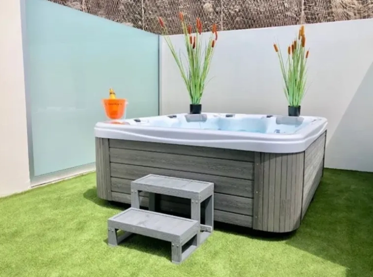 MAGNIFICO APARTAMENTO AMADORES