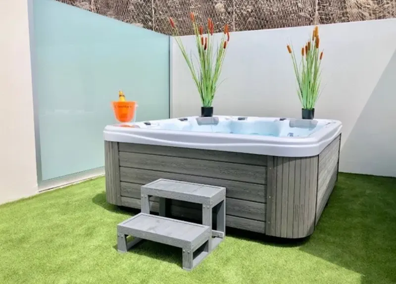 MAGNIFICO APARTAMENTO AMADORES